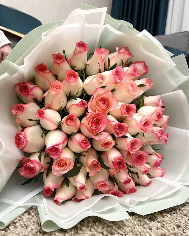 Silver Forest Portal workshop space where corporate flower arrangements are designed and prepared for business delivery